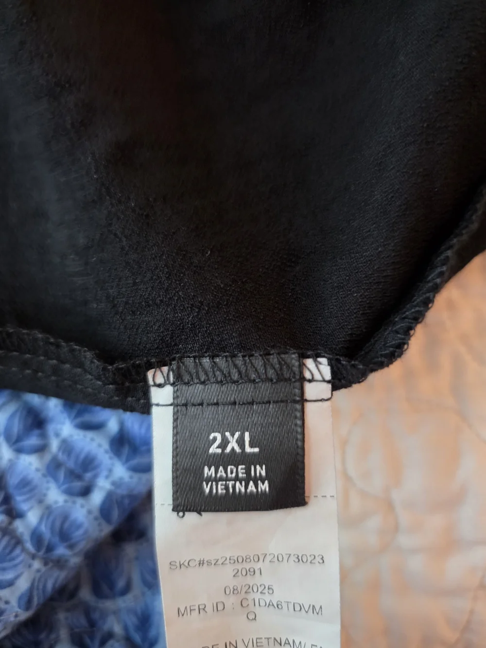 Black Women's Balloon Pants - Picture 4 of 4